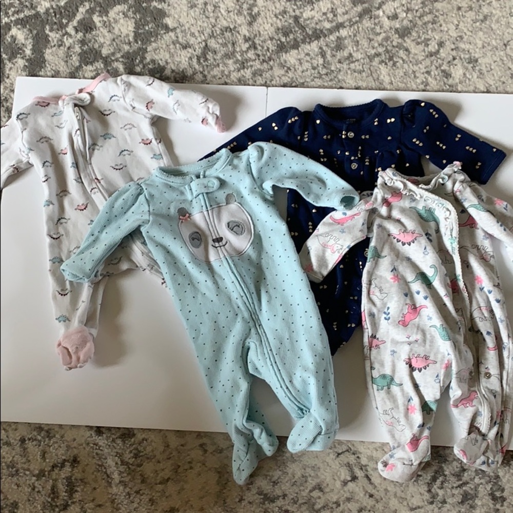 Four carters sleep and plays